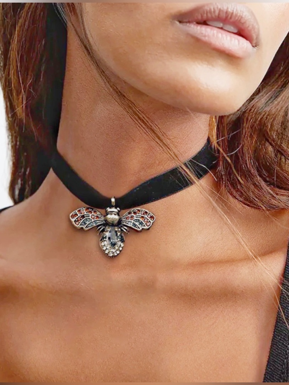 New Black Velvet Queen Bee Wrap Tie Necklace